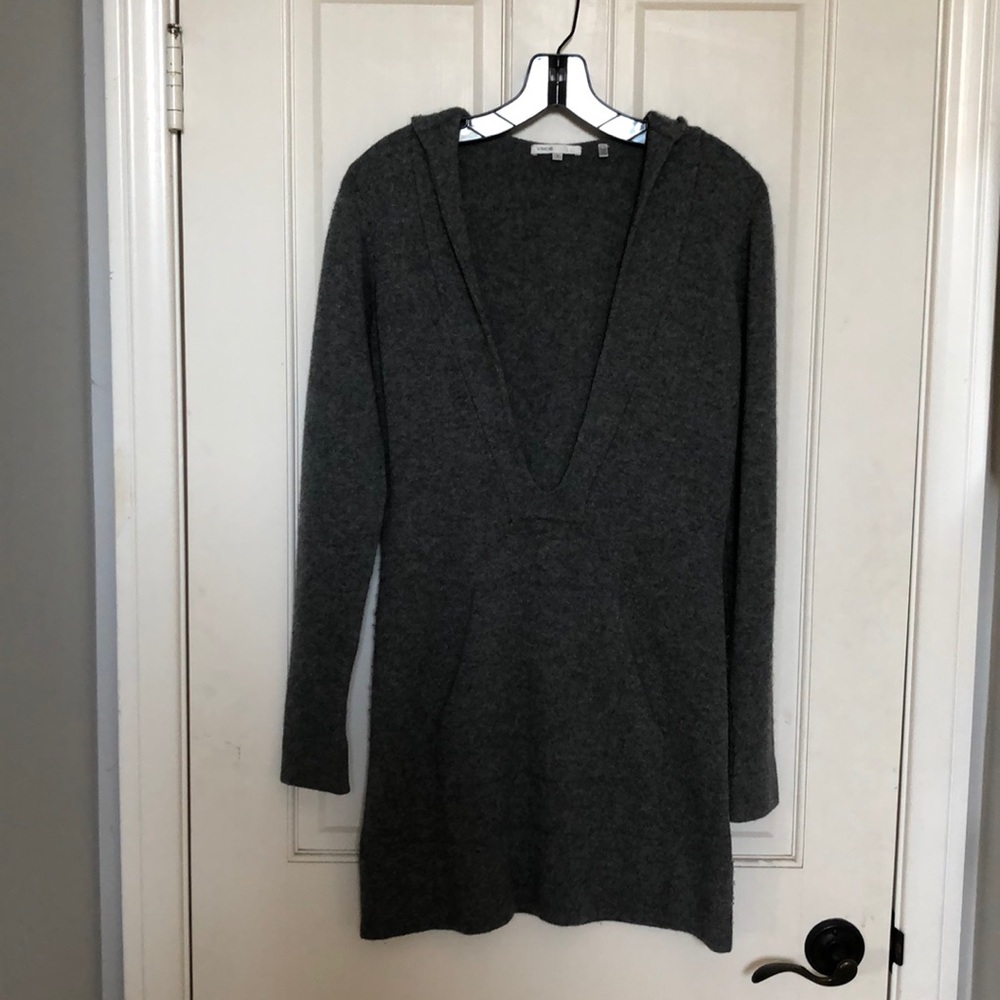 Vince Charcoal Gray Cashmere Long Sweater